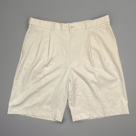 PGA Tour Mens Golf Shorts Beige Silver Cloud Expandable Waist Flat Front 36 NWT - Picture 1 of 9
